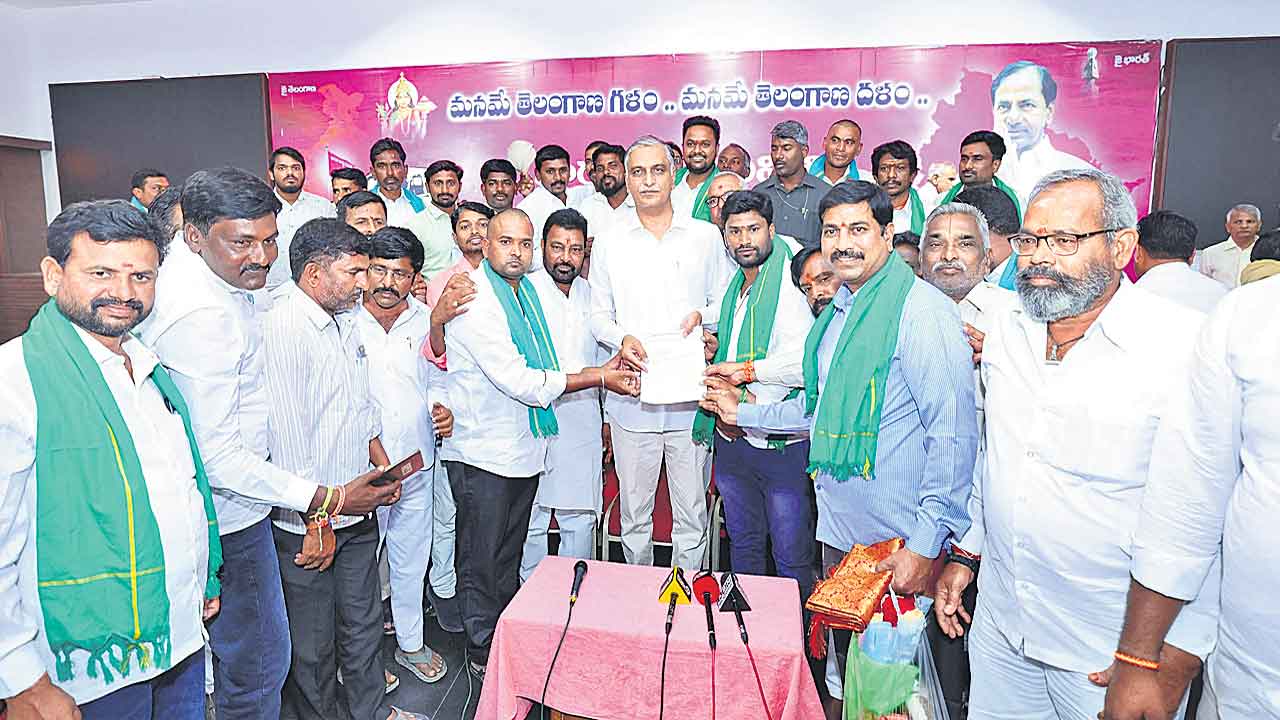 ఎంపీ టికెట్‌ కాపులకు ఇవ్వాలి