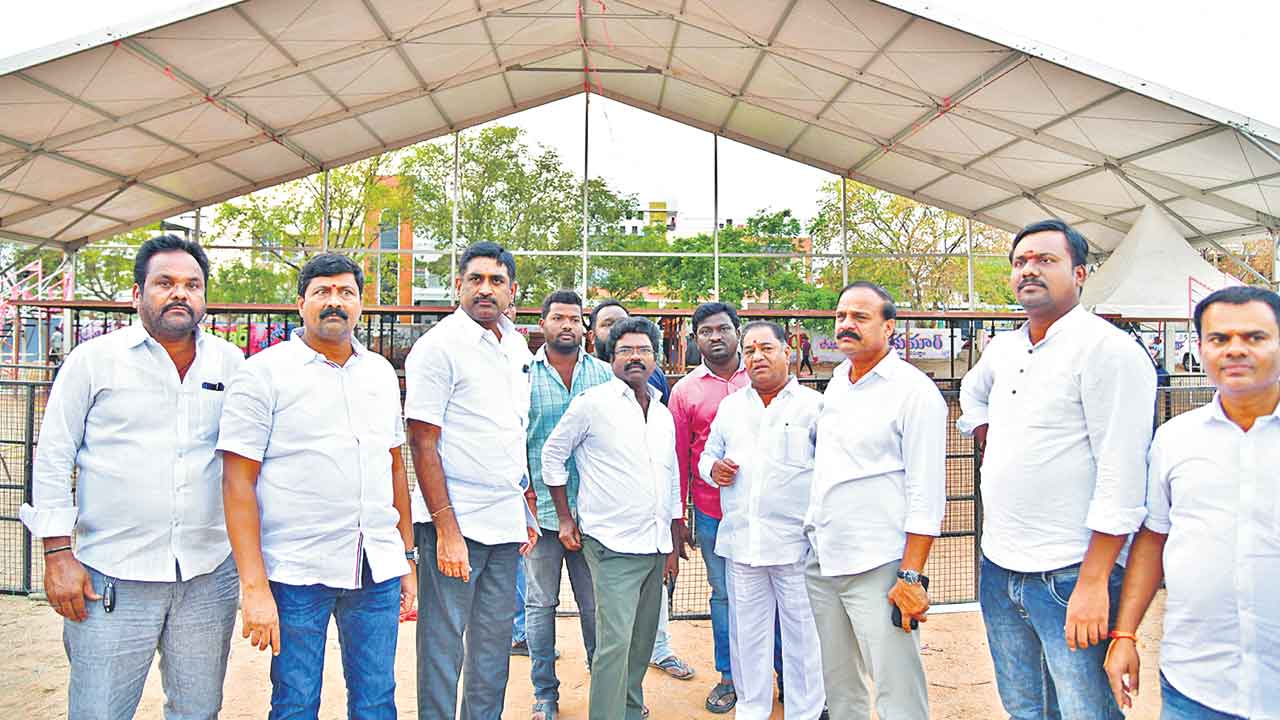 కదనభేరి’కి ఏర్పాట్ల పరిశీలన