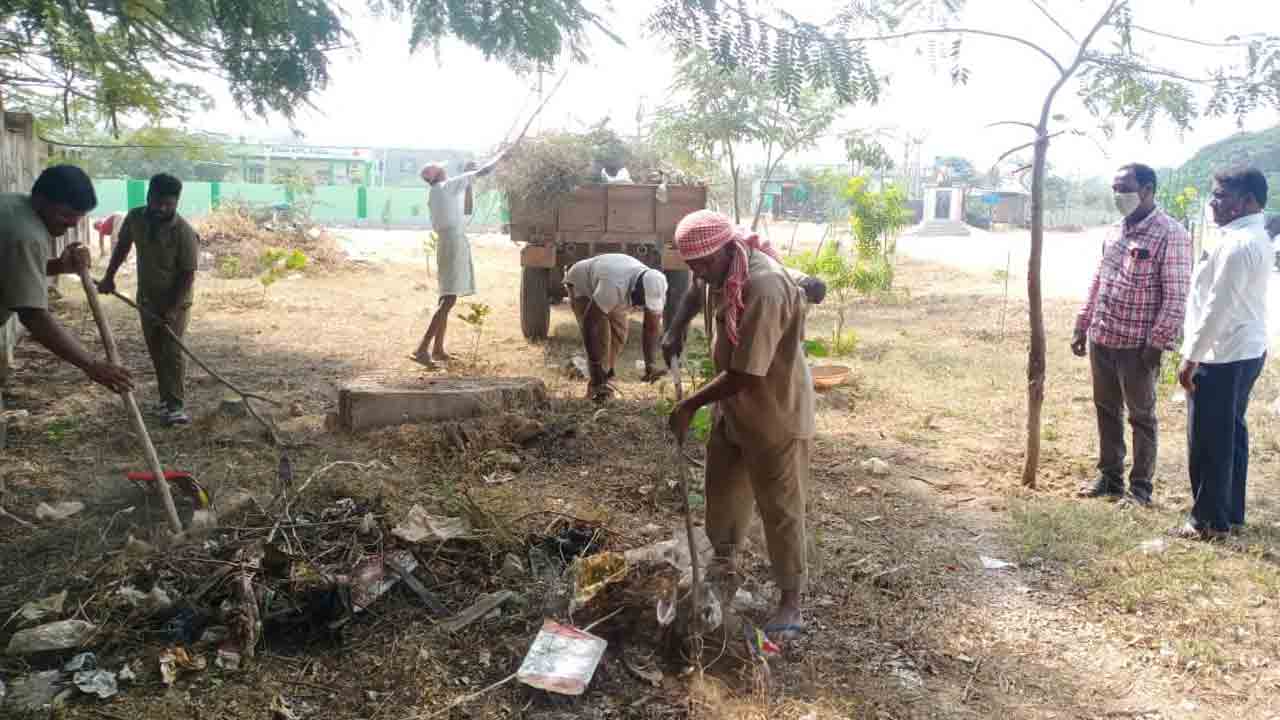 వేతన వెతలు