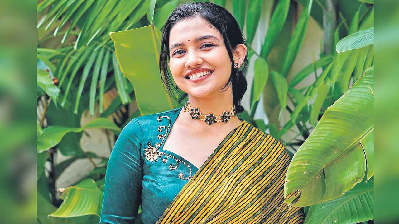 ఆమెతో పోలిక ఆనందమే