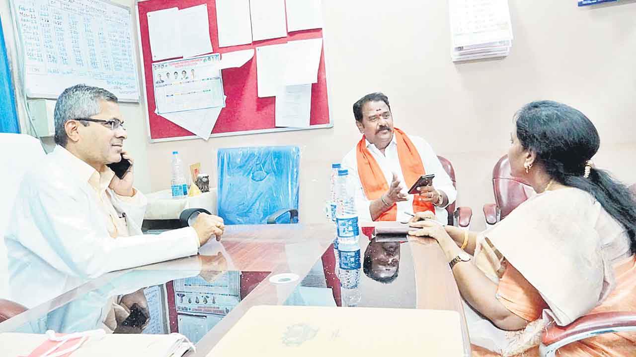 ఎమ్మెల్యే కాటిపల్లి వెంకటరమణారెడ్డి ఆగ్రహం