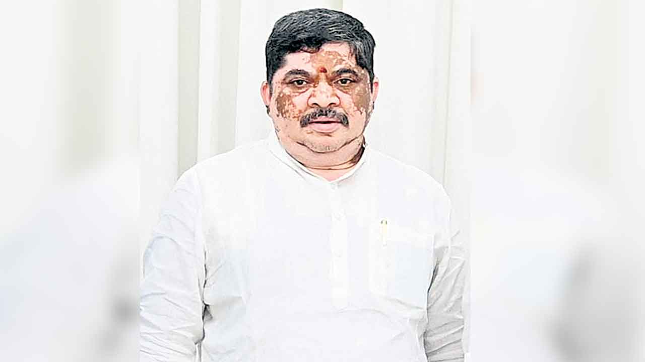 కార్పొరేషన్‌ పదవులు కాగితాలకే పరిమితం