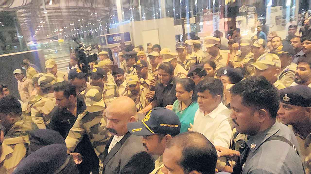 MLC Kavitha | దర్యాప్తా దౌర్జన్యమా.. ఎమ్మెల్సీ కవిత అక్రమ అరెస్ట్‌