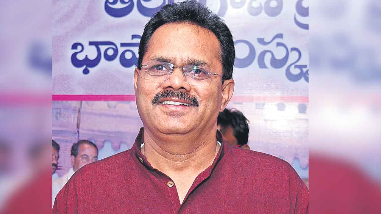 గవర్నర్‌ కార్యదర్శి సురేంద్రమోహన్‌ బదిలీ