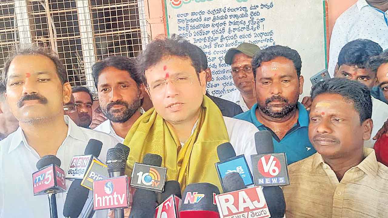 మహిళలకు శుభవార్త చెప్తాం