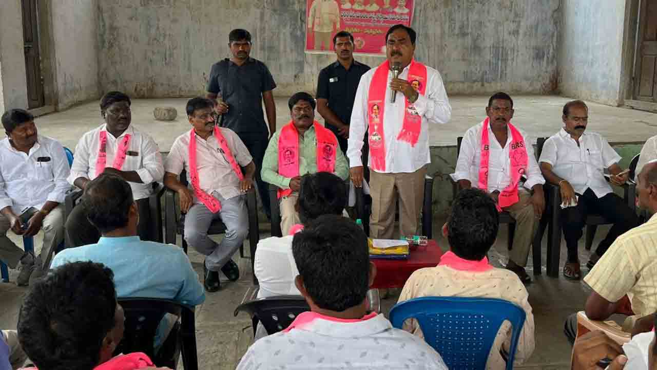 విశ్వాసం కోల్పోతున్న కాంగ్రెస్‌