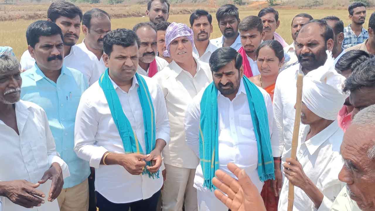 సర్కారు నిర్లక్ష్యంతో వ్యవసాయ సంక్షోభం