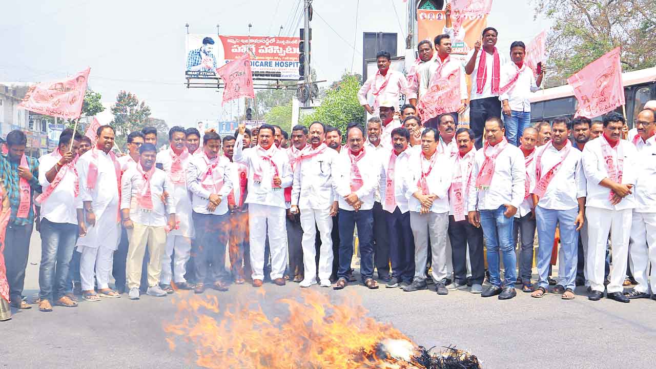 ఆడబిడ్డకు అండగా..