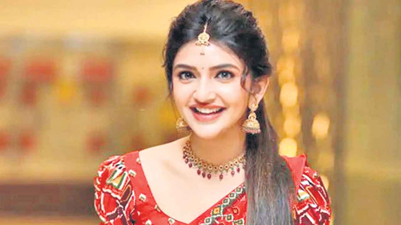 శ్రీచైతన్య బ్రాండ్‌ అంబాసిడర్‌గా సినీనటి శ్రీలీల