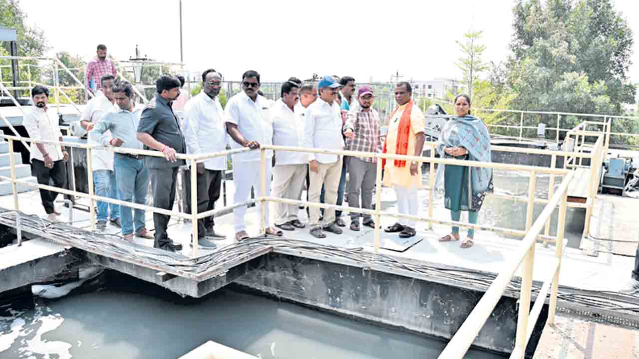 ఎస్టీపీని పరిశీలించిన అర్బన్‌ ఎమ్మెల్యే