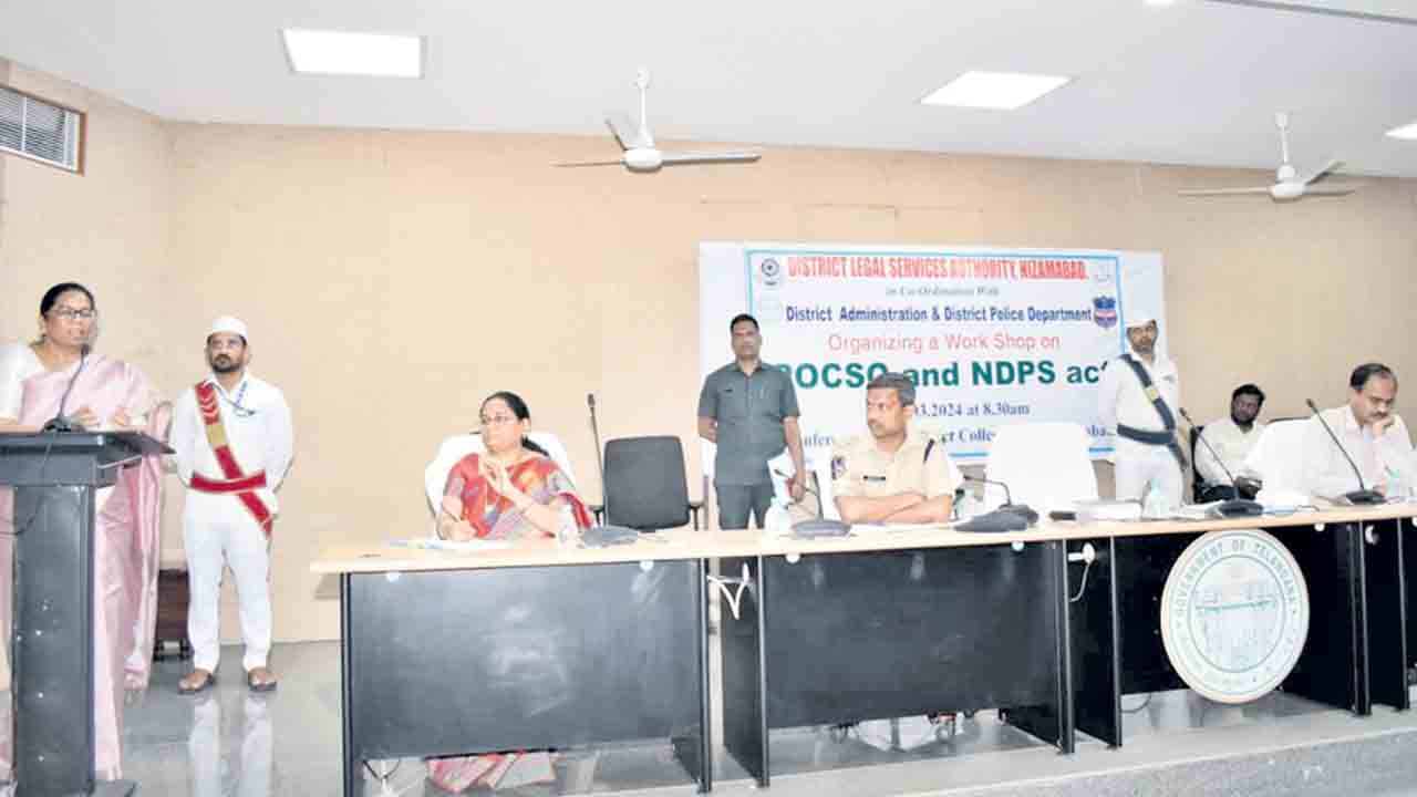 పోక్సో, ఎన్‌డీపీఎస్‌ యాక్ట్‌లపై అవగాహన