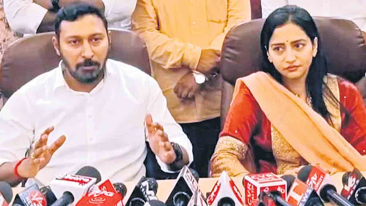 Malla Reddy University | 70 మంది డిటైండ్‌.. మల్లారెడ్డి వర్సిటీలో విద్యార్థుల ఆందోళన