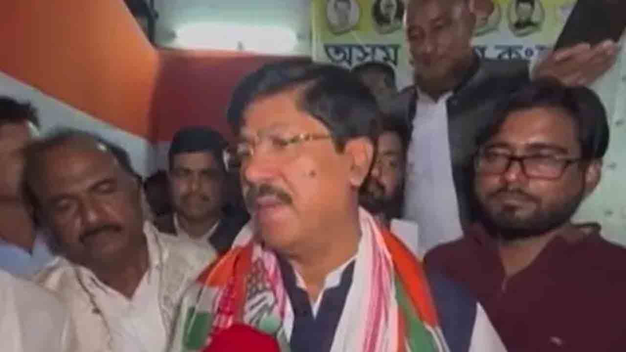 BJP’s Top Muslim Leader Joins Congress | కాంగ్రెస్‌లో చేరిన బీజేపీ టాప్‌ ముస్లిం నాయకుడు