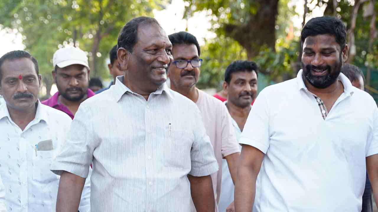 Balka Suman | పెద్దపల్లిలో ఆగర్భ శ్రీమంతుడికి.. భూగర్భ గని కార్మికుడికి మధ్య పోటీ: బాల్క సుమన్‌