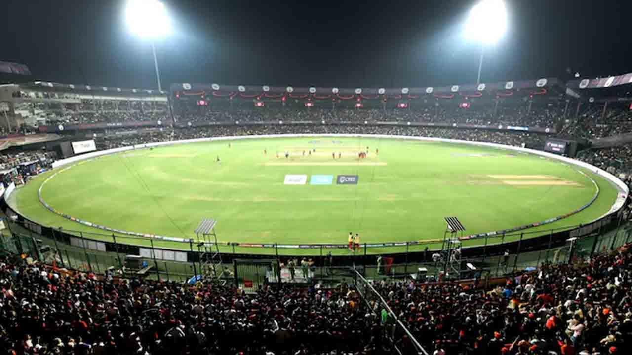 Water Crisis | ఐపీఎల్‌ మ్యాచ్‌లకూ తప్పని నీటి కష్టాలు.. చిన్నస్వామి స్టేడియానికి శుద్ధిచేసిన నీరు