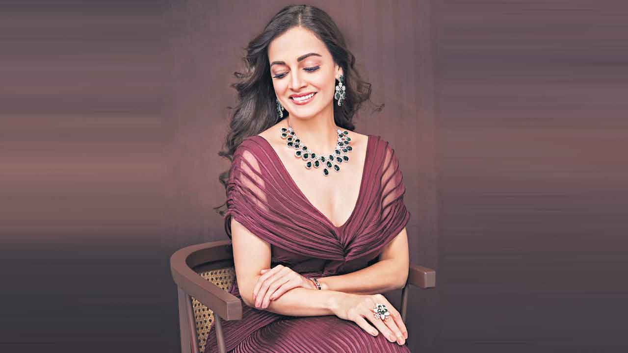 Dia Mirza | ఎన్ని మొక్కలు నాటినా.. మనలో మార్పు రానంత వరకు ప్రకృతికి ప్రమాదం తప్పనట్టే: