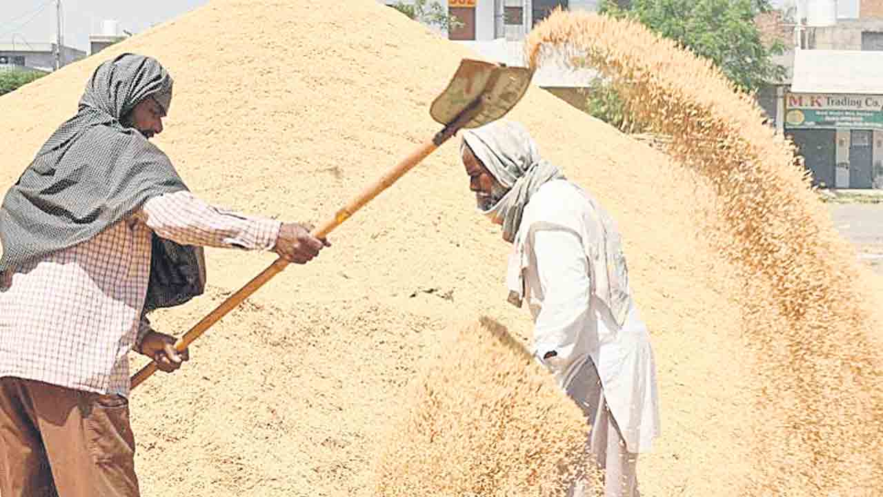 Telangana | కేసీఆర్‌ ఉండుంటే.. ఈ కష్టాలుండేవా?