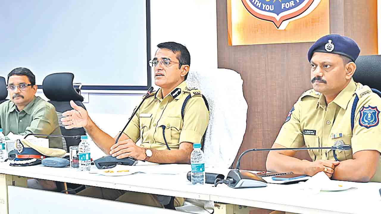 డ్రగ్స్‌పై ఉక్కుపాదం