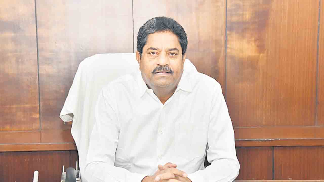 రాజకీయాలకతీతంగా సెస్‌ అభివృద్ధి