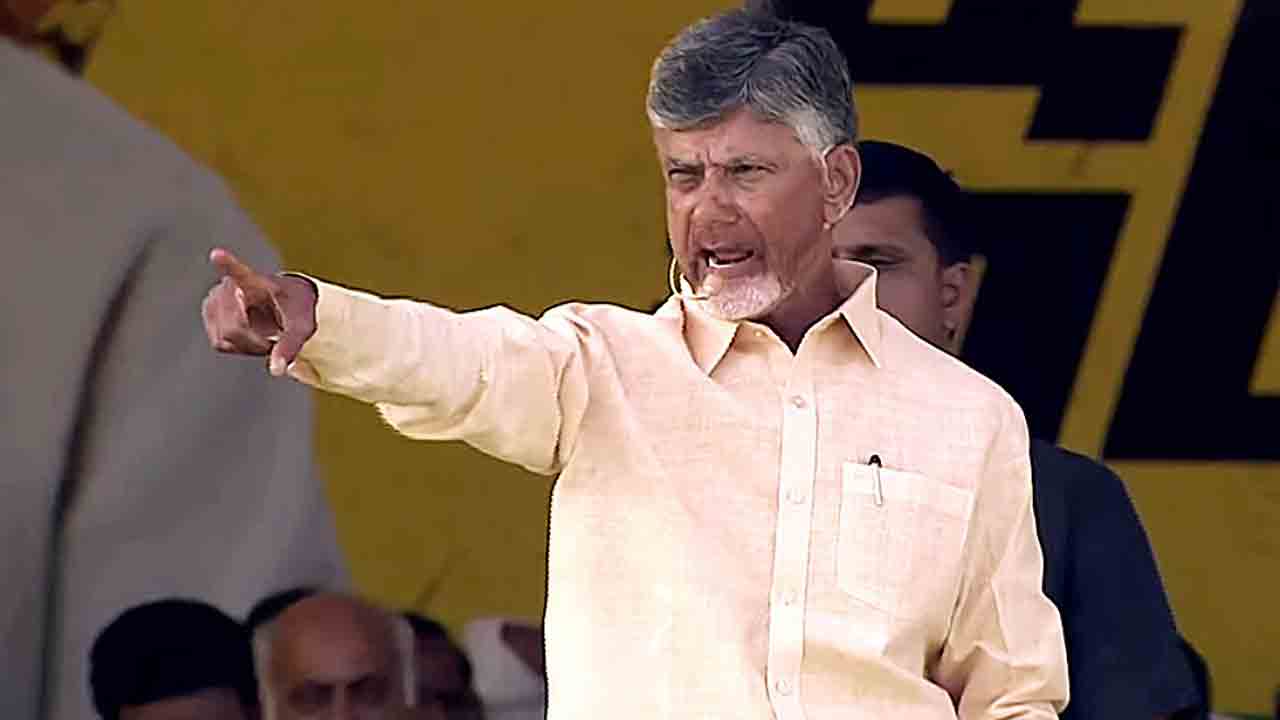 Chandra Babu | అర్చకులపై దాడిని ఖండించిన చంద్రబాబు.. వైసీపీ నాయకుడిపై చర్యలు తీసుకోవాలని డిమాండ్‌