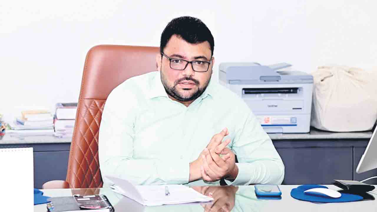 మత్తు పదార్థాలతో కలిగే నష్టంపై అవగాహన కల్పించాలి