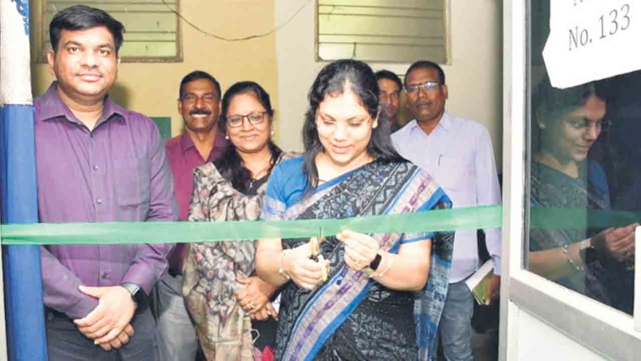 నిర్భయంగా ఫిర్యాదు చేయండి