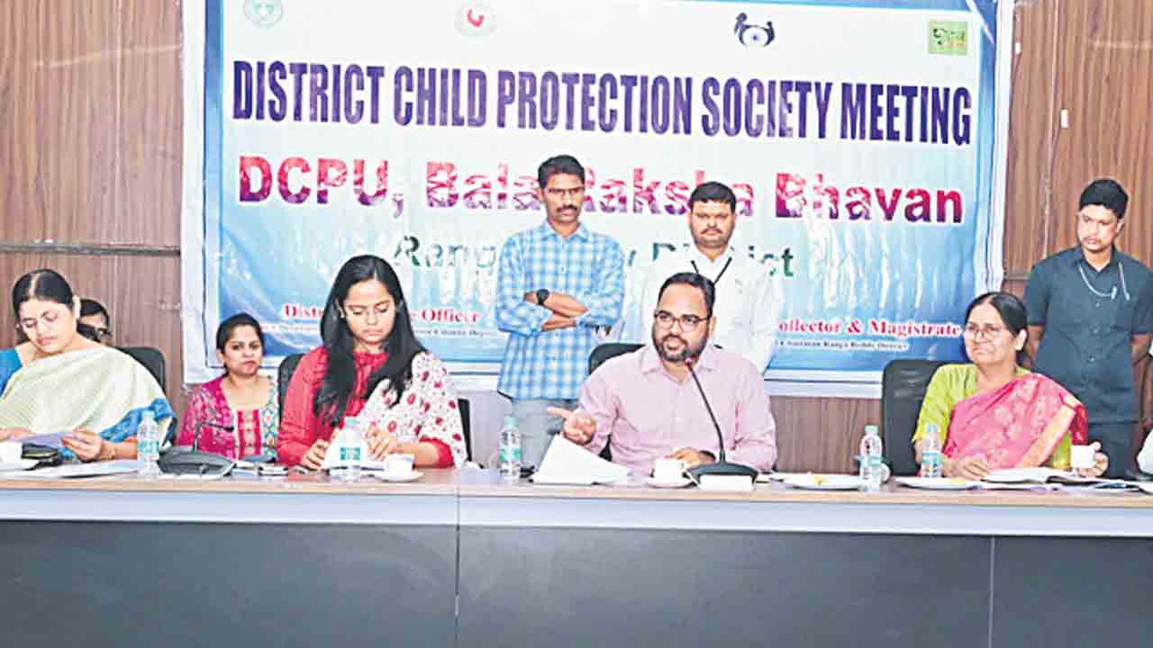 బాలల హక్కులను పరిరక్షించాలి