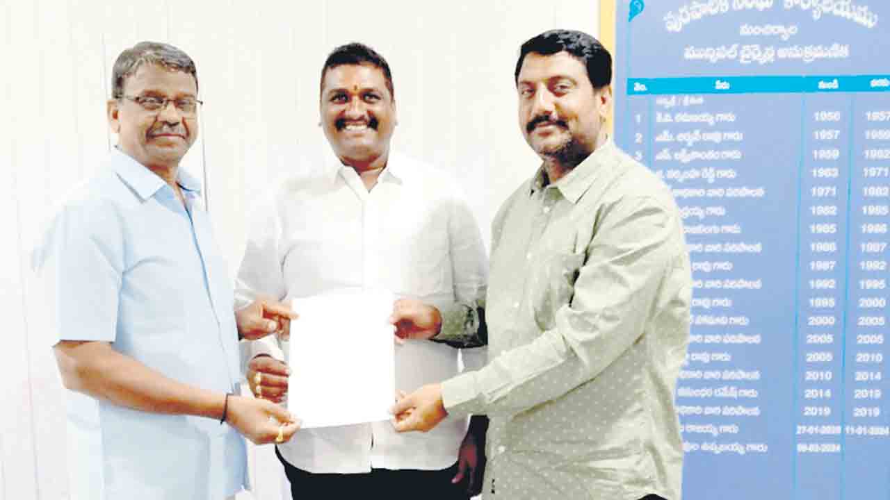 రెడ్డికాలనీ పారును పరిరక్షించండి