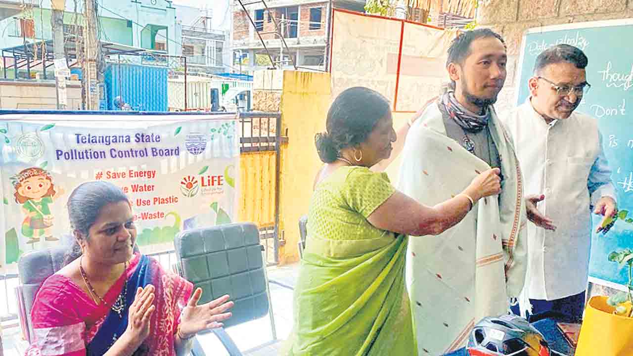 పర్యావరణం కోసం సైకిల్‌ యాత్ర