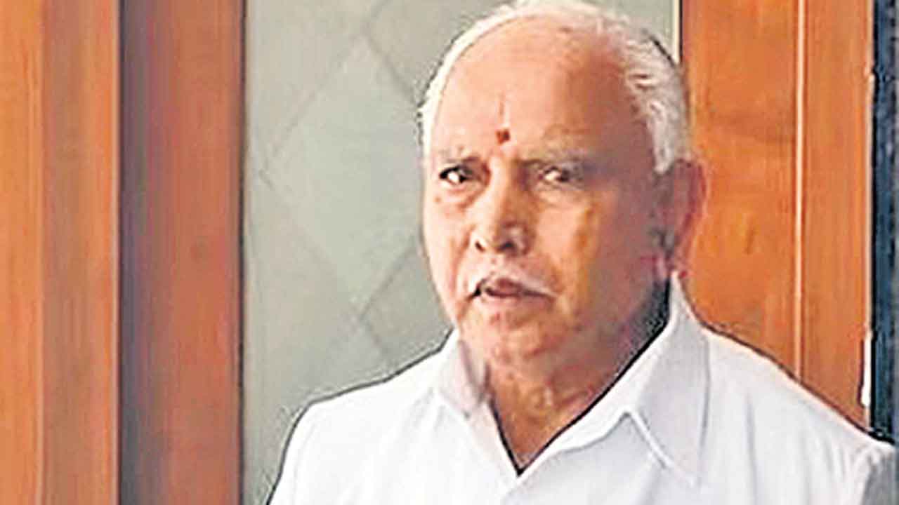 Woman Filed 52 Cases | యెడియూరప్పపై పోక్సో కేసు నమోదు చేసిన మహిళ.. గతంలో 52 మందిపై   ఫిర్యాదు