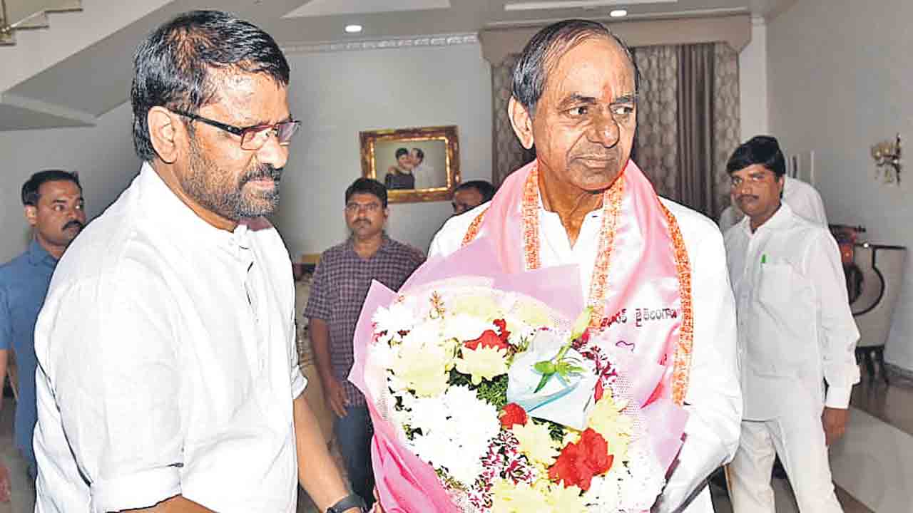 Ragidi Lakshma Reddy | బీఆర్‌ఎస్‌ పార్టీ అధినేతను కలిసిన రాగిడి లక్ష్మారెడ్డి