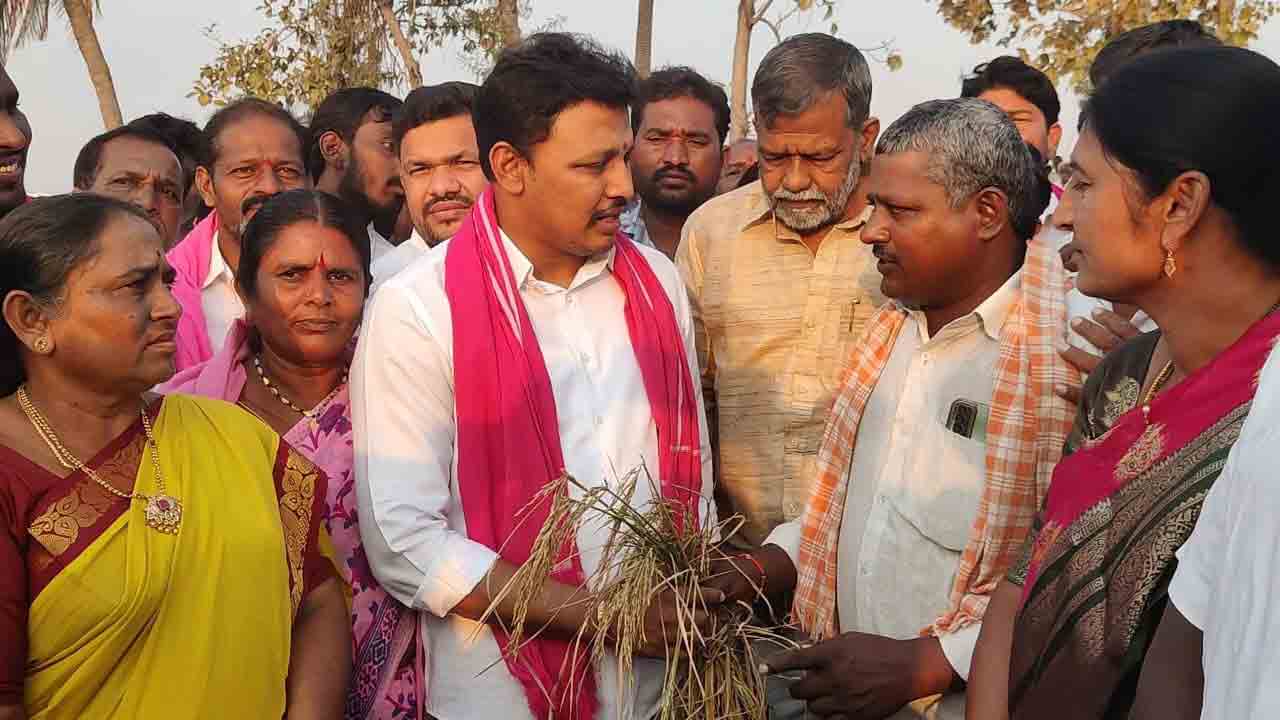 కాంగ్రెస్‌ పాలనలో రైతులకు కన్నీళ్లు