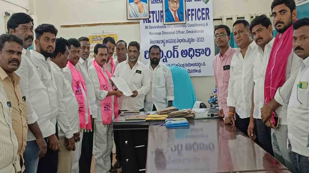 ఎలాంటి ఫీజూ లేకుండా ప్లాట్లు క్రమబద్ధ్దీకరించాలి