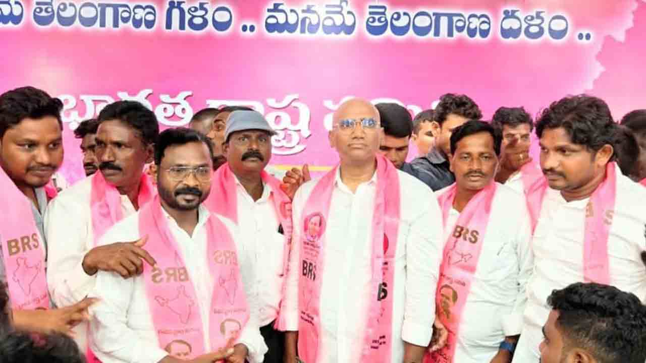 బీఆర్‌ఎస్‌లో చేరిన బీఎస్పీ ముఖ్యనేతలు