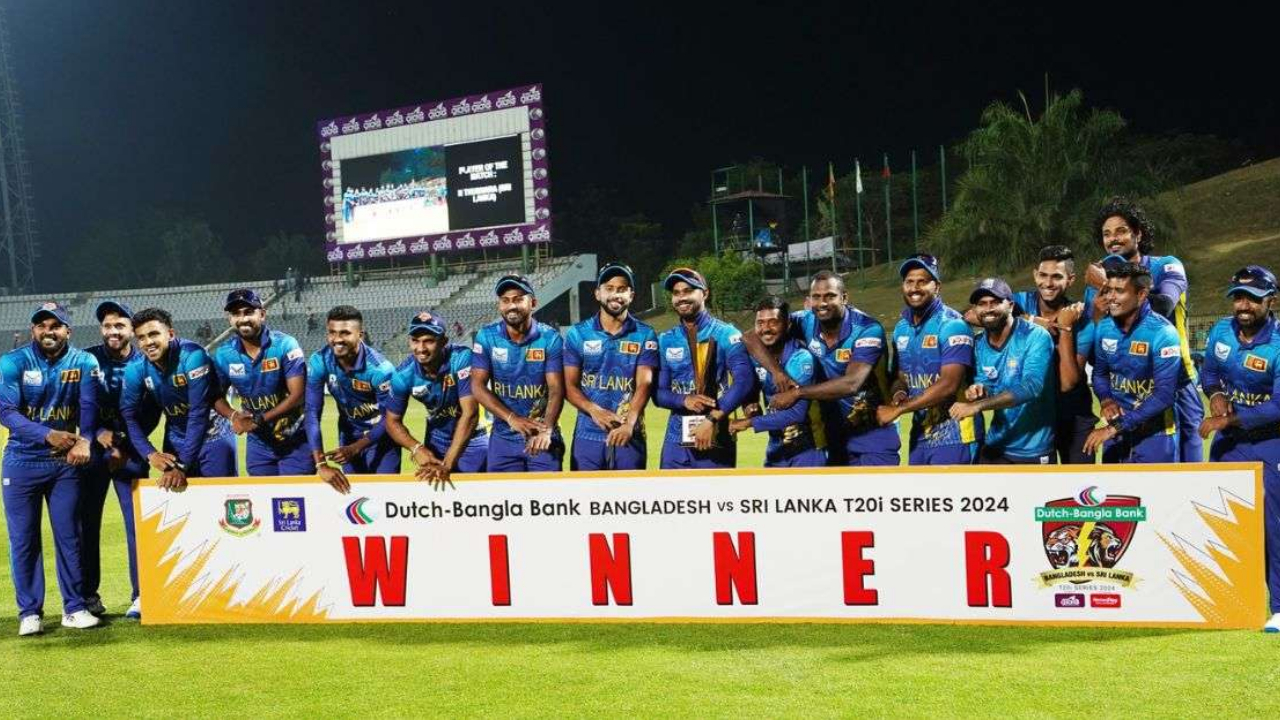 Timed Out Celebration | సొంత అభిమానుల మధ్య బంగ్లాదేశ్‌ పరువు తీసిన లంకేయులు..  ఇది మూములు ట్రోలింగ్‌ కాదుగా..