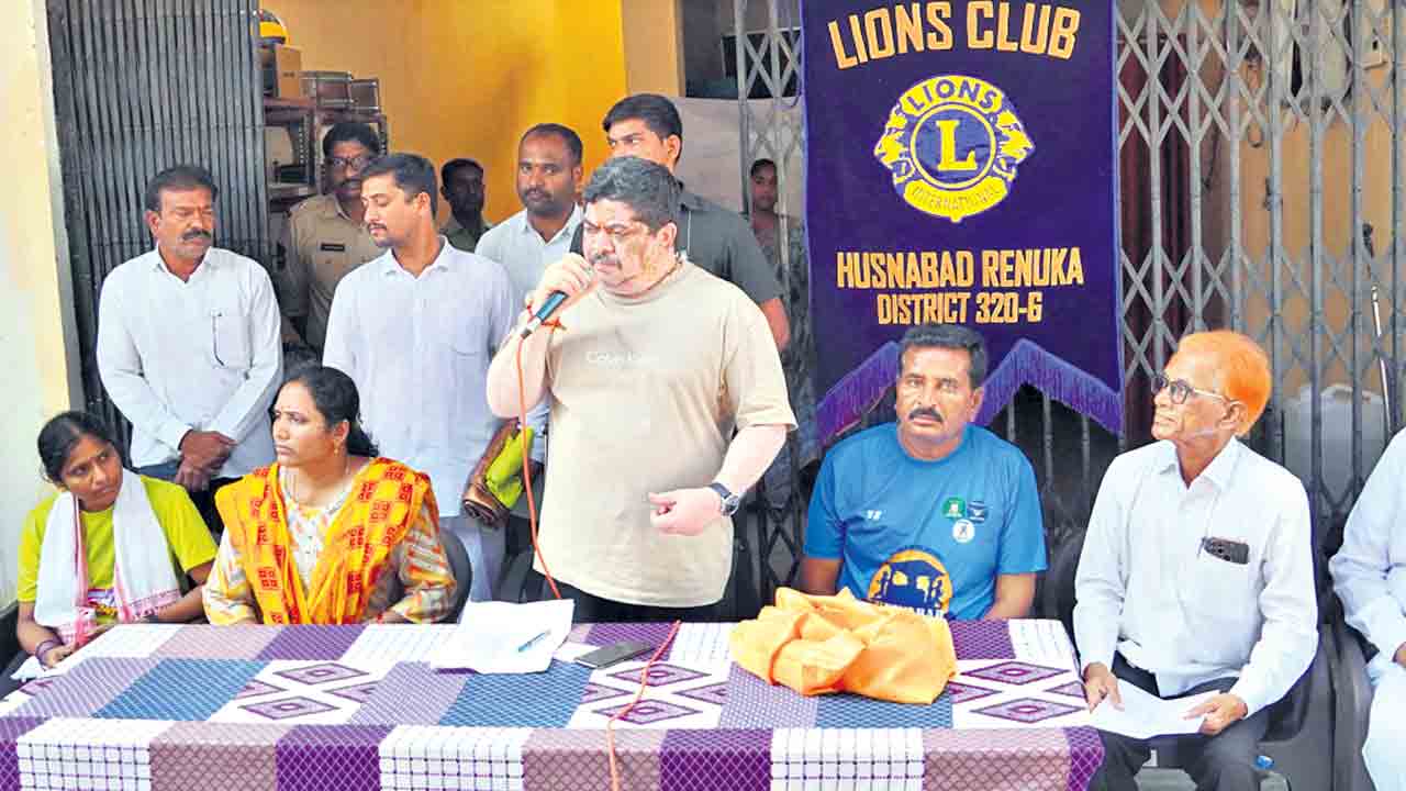 వైద్య శిబిరాలతో పేదలకు మేలు