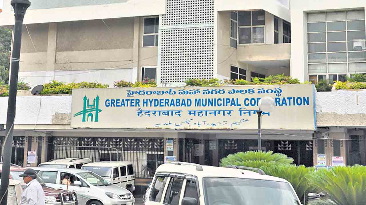 GHMC | ఒత్తిళ్లలో బల్దియా ఐఏఎస్లు.. మాట వినకుంటే బదిలే!