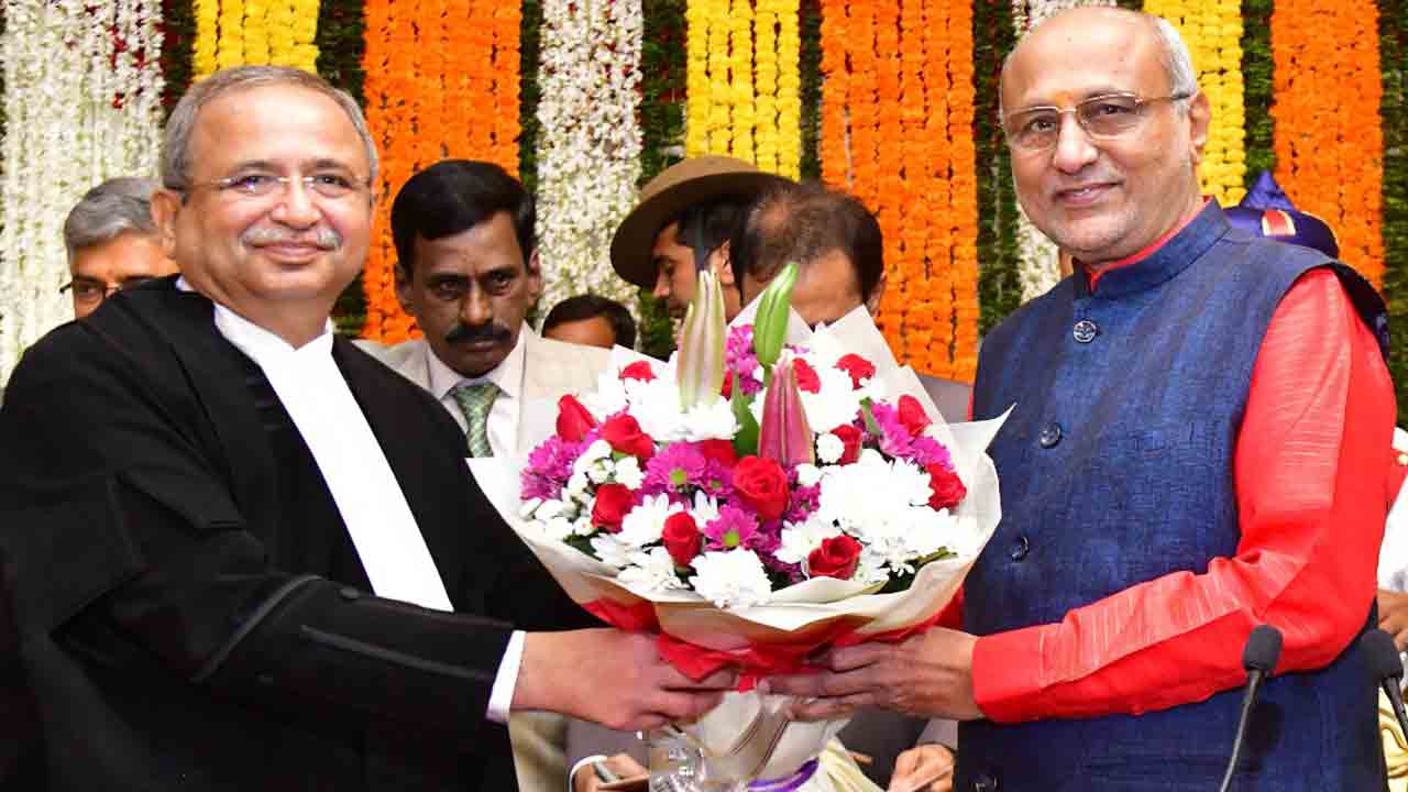 కొలువుదీరిన కొత్త గవర్నర్‌