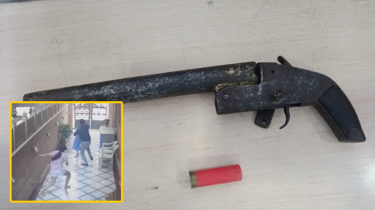 Begumpet | తుపాకీతో దుండగుల బెదిరింపులు.. బెదరక తిరగబడ్డ తల్లీకూతుళ్లు..