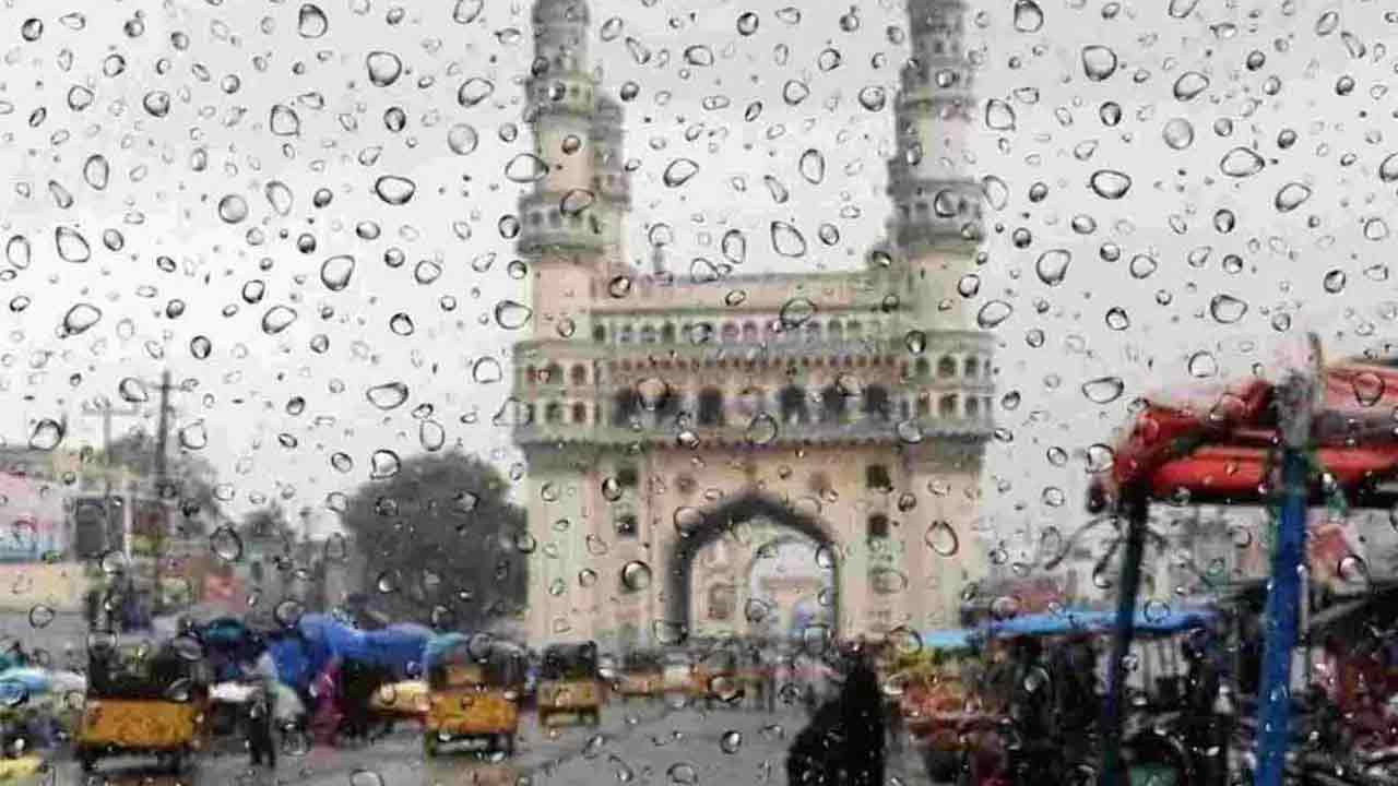 Rain | హైదరాబాద్‌లో అక్కడక్కడ చిరుజల్లులు..
