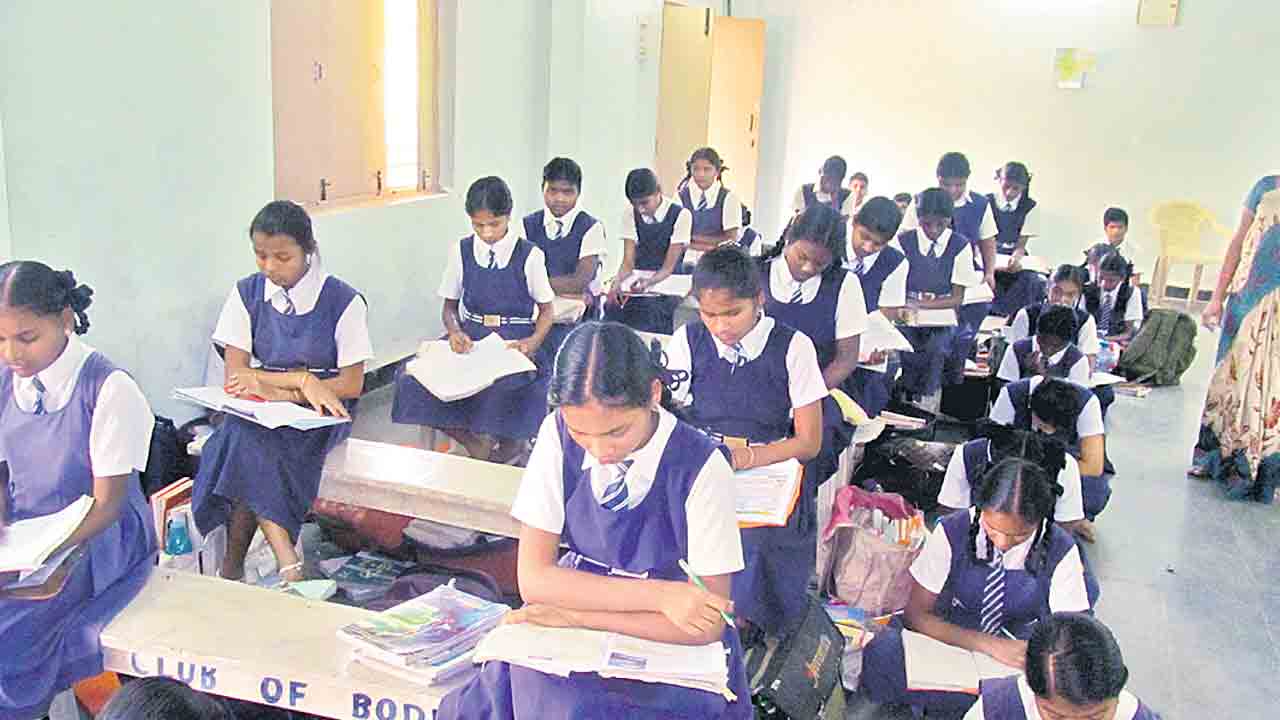 నేటి నుంచి ఒంటిపూట బడులు