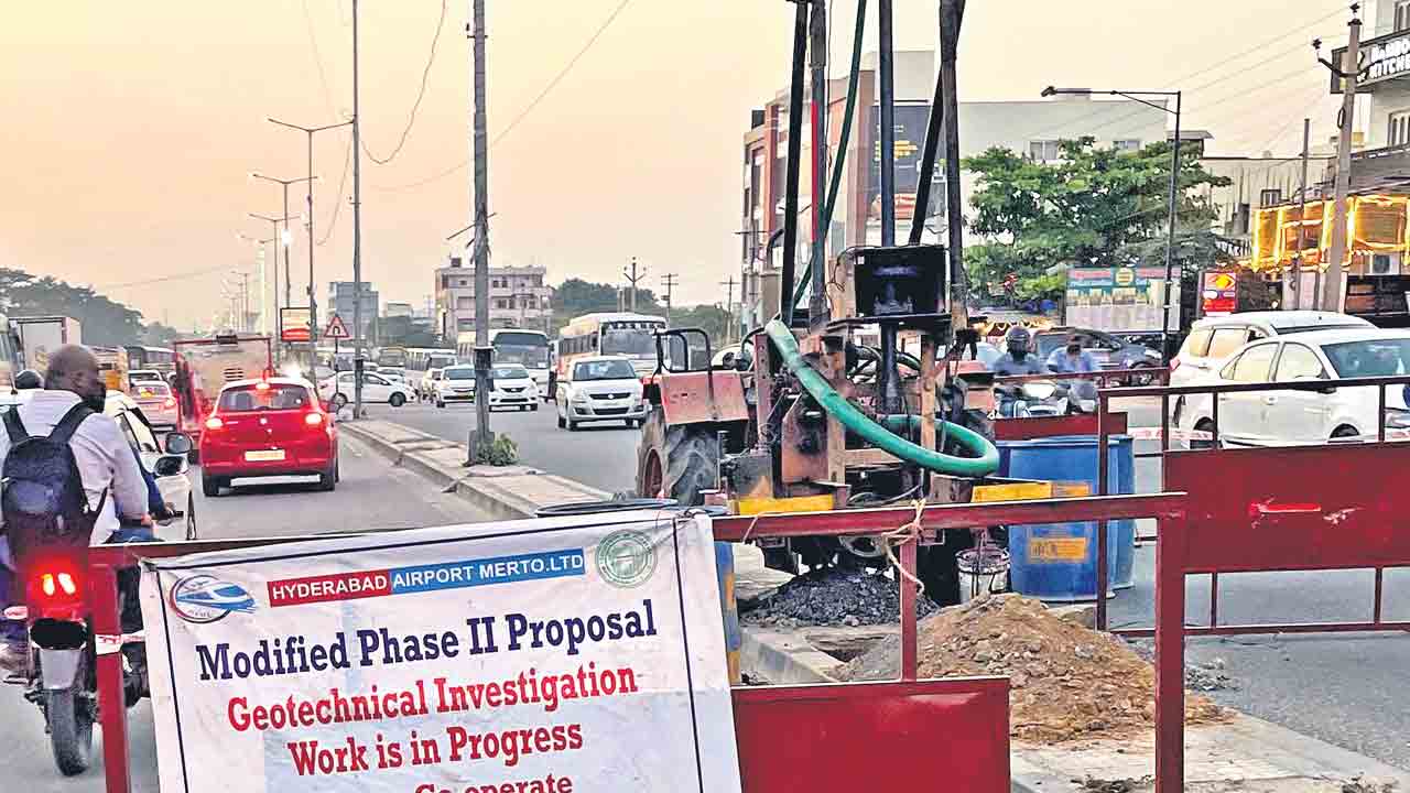 Hyderabad Metro | మెట్రో రెండో దశ కోసం భూసార పరీక్షలు.. మరో రెండు నెలల్లో డీపీఆర్‌