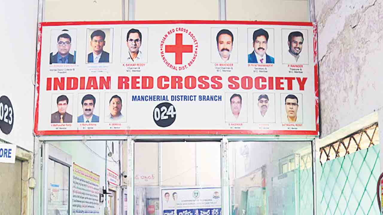 రెడ్క్రాస్ సొసైటీ ఎన్నికల్లోనూ రాజకీయ ‘హస్తం’