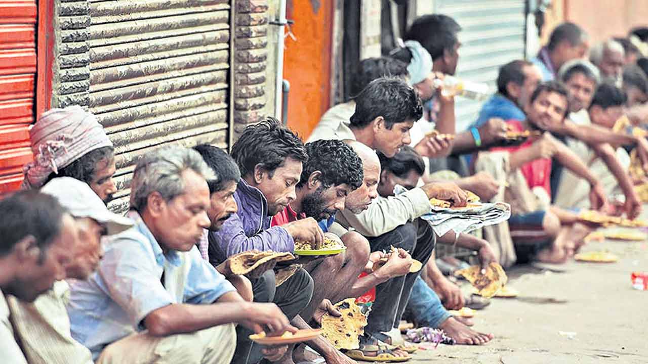 BJP | దేశంలో పేదరికం తగ్గిందా?.. వాస్తవాలను విస్మరిస్తున్న కేంద్రం..