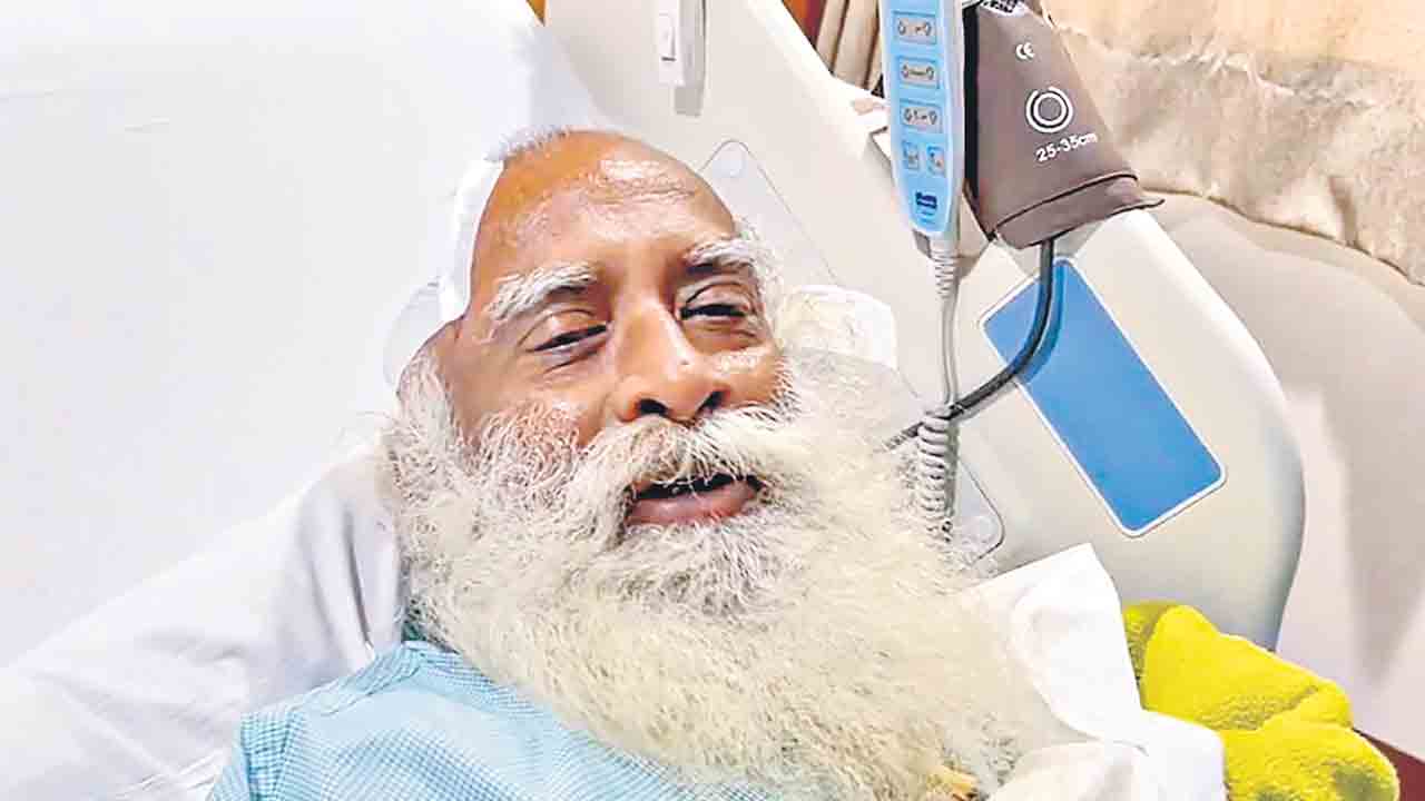 సద్గురు జగ్గీ వాసుదేవ్‌కు బ్రెయిన్‌ సర్జరీ