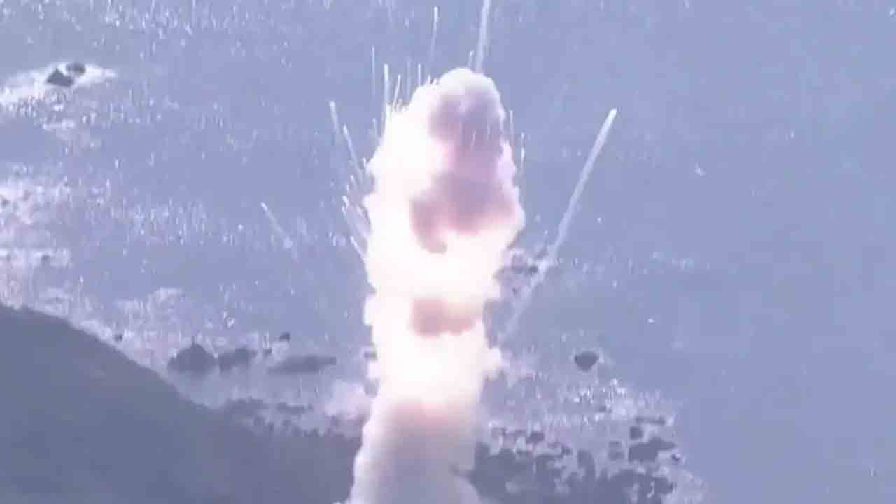 Japan Private Satellite | లాంచ్‌ చేసిన క్షణాల్లోనే పేలిపోయిన జపాన్‌ తొలి ప్రైవేట్‌ రాకెట్‌.. VIDEO