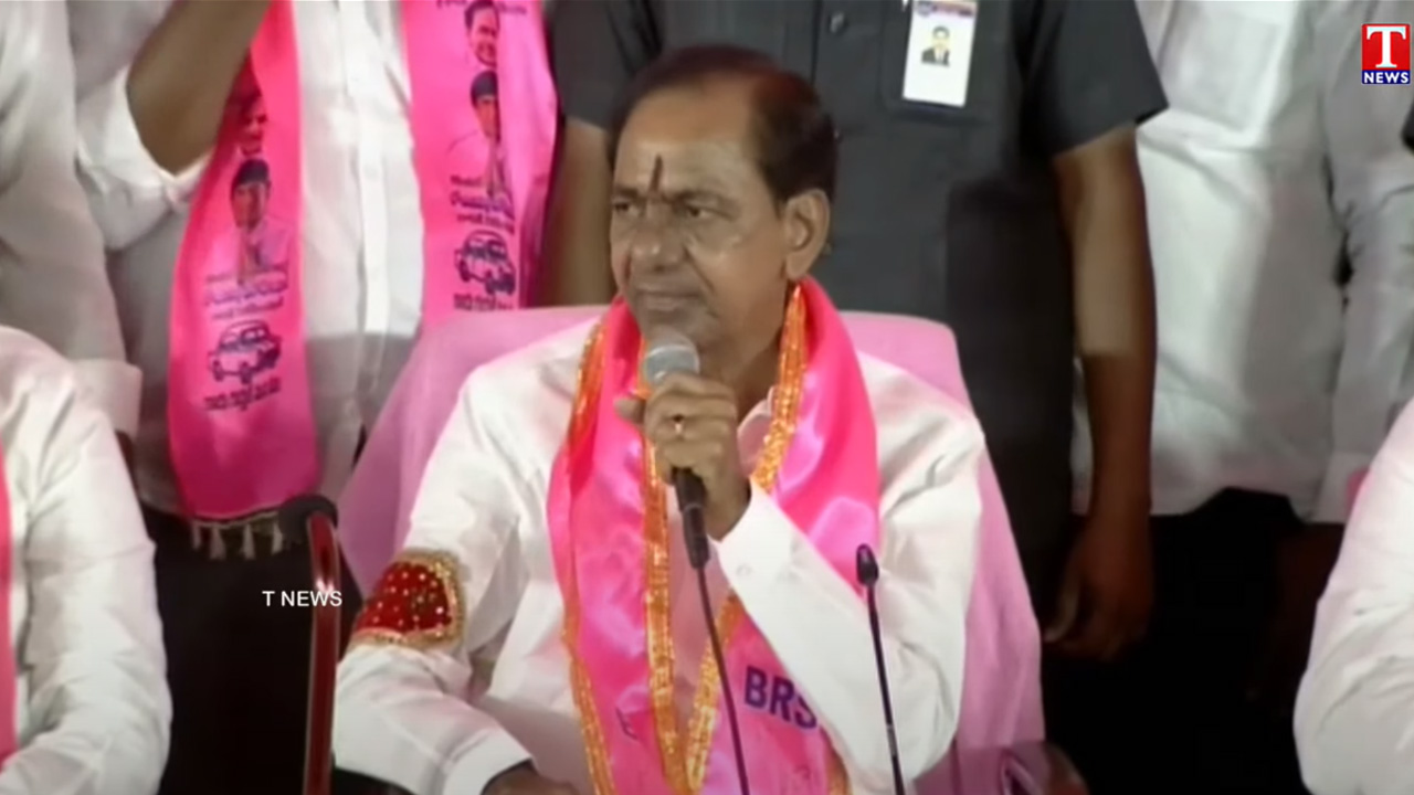 KCR | తమాషా కోసం బతుకమ్మ చీరెలు తేలేదు.. కరీంనగర్‌ కదన భేరిలో కేసీఆర్‌