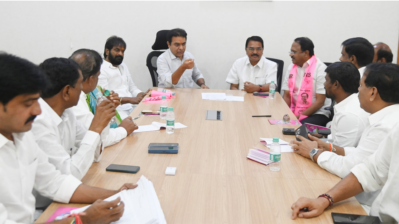 KTR | మహబూబ్‌నగర్‌ జిల్లా నేతలతో కేటీఆర్‌ కీలక భేటీ..