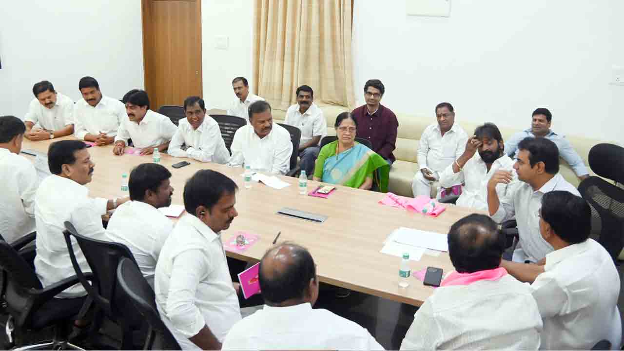 పాలమూరు ఎమ్మెల్సీ బరిలో బీఆర్‌ఎస్‌