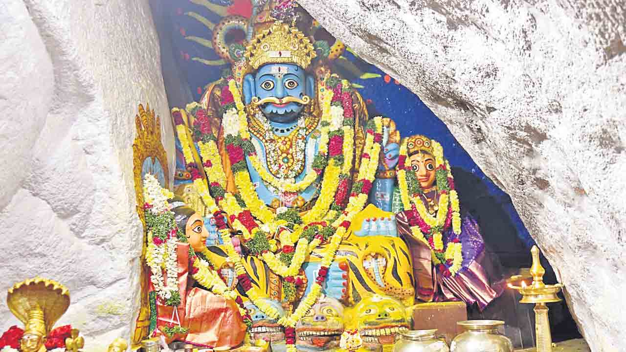 మల్లన్న దర్శనానికి వేళాయే..